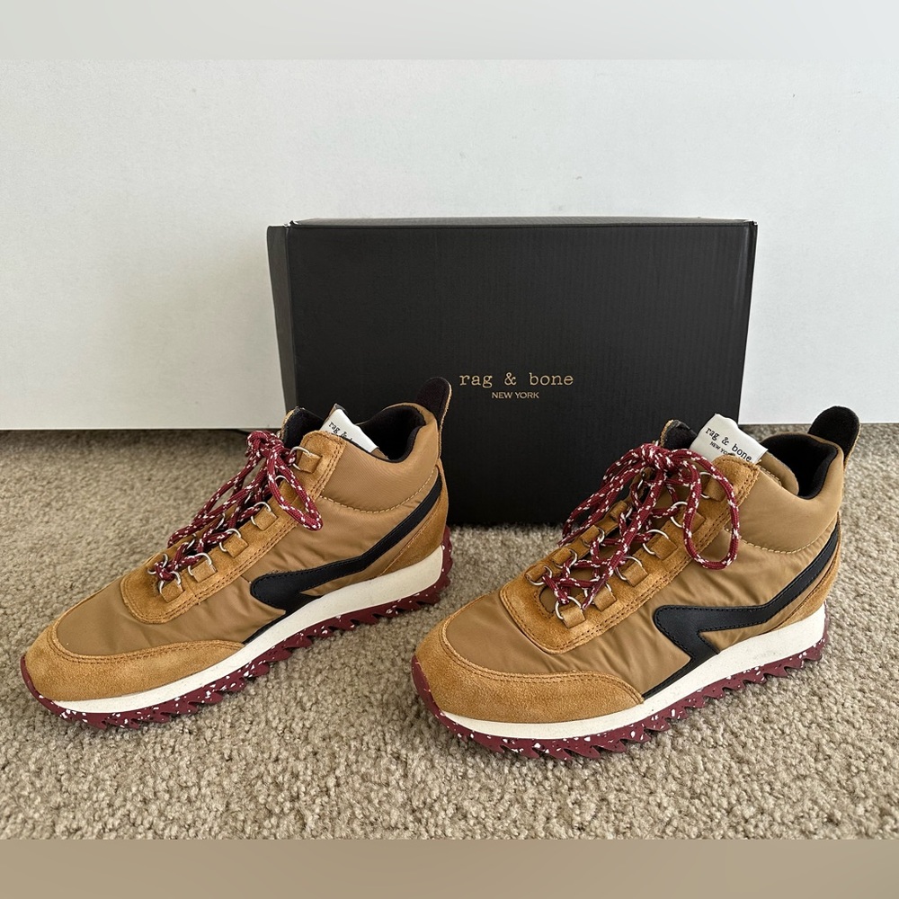 NWT Rag & Bone Retro Hikers in Mustard